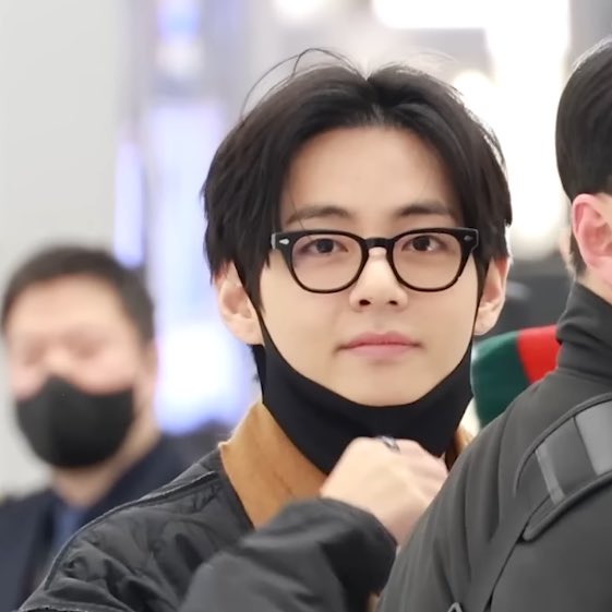 celesvntae's tweet photo. he is so adorable <3 https://t.co/qeyDkCK9UZ