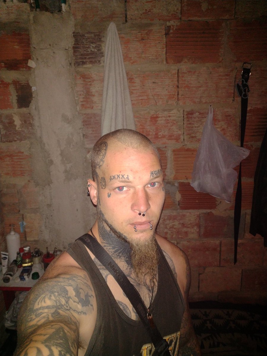 fallenmaster69 tweet media