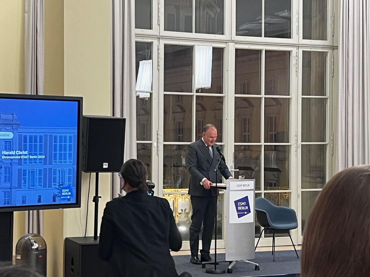 Dmitry Kharchenko tweet media