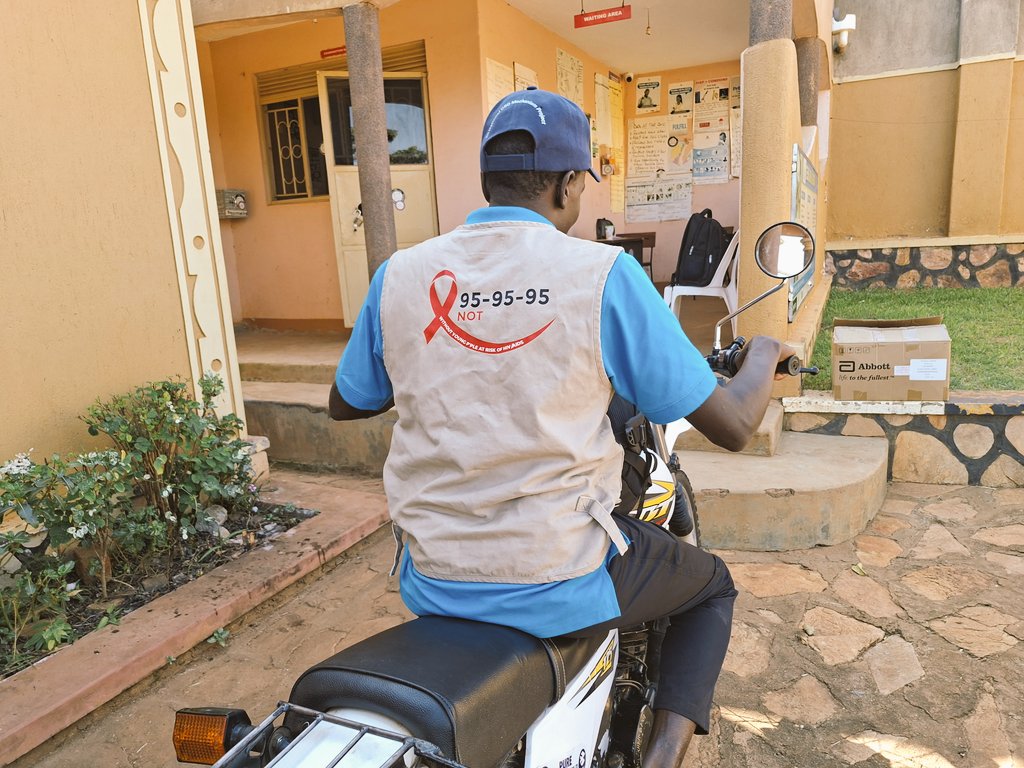 TEENS LINK UGANDA tweet media