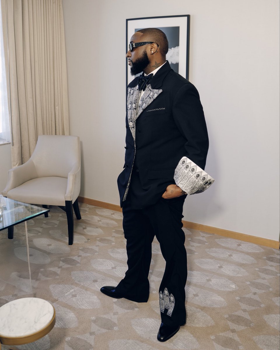 Zubby__Michael's tweet image. Davido number one in the Industry. #30BG to the world.