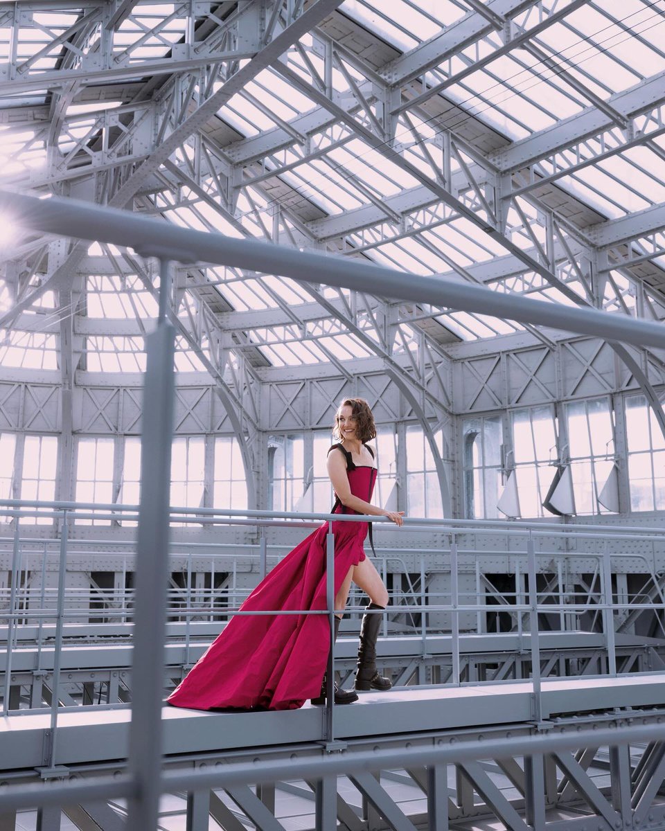 Natalie Portman Updates tweet media