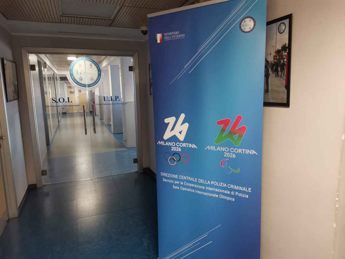 poliziadistato's tweet photo. È stata inaugurata a Roma, nella sede #Scip della Direzione centrale Polizia criminale, la Sala operativa internazionale olimpica (Soio), struttura strategica dedicata alla gestione della sicurezza delle olimpiadi invernali Milano-Cortina 2026 
https://t.co/jy3oDEJKEx

#2febbraio https://t.co/rP7kDeUmXU