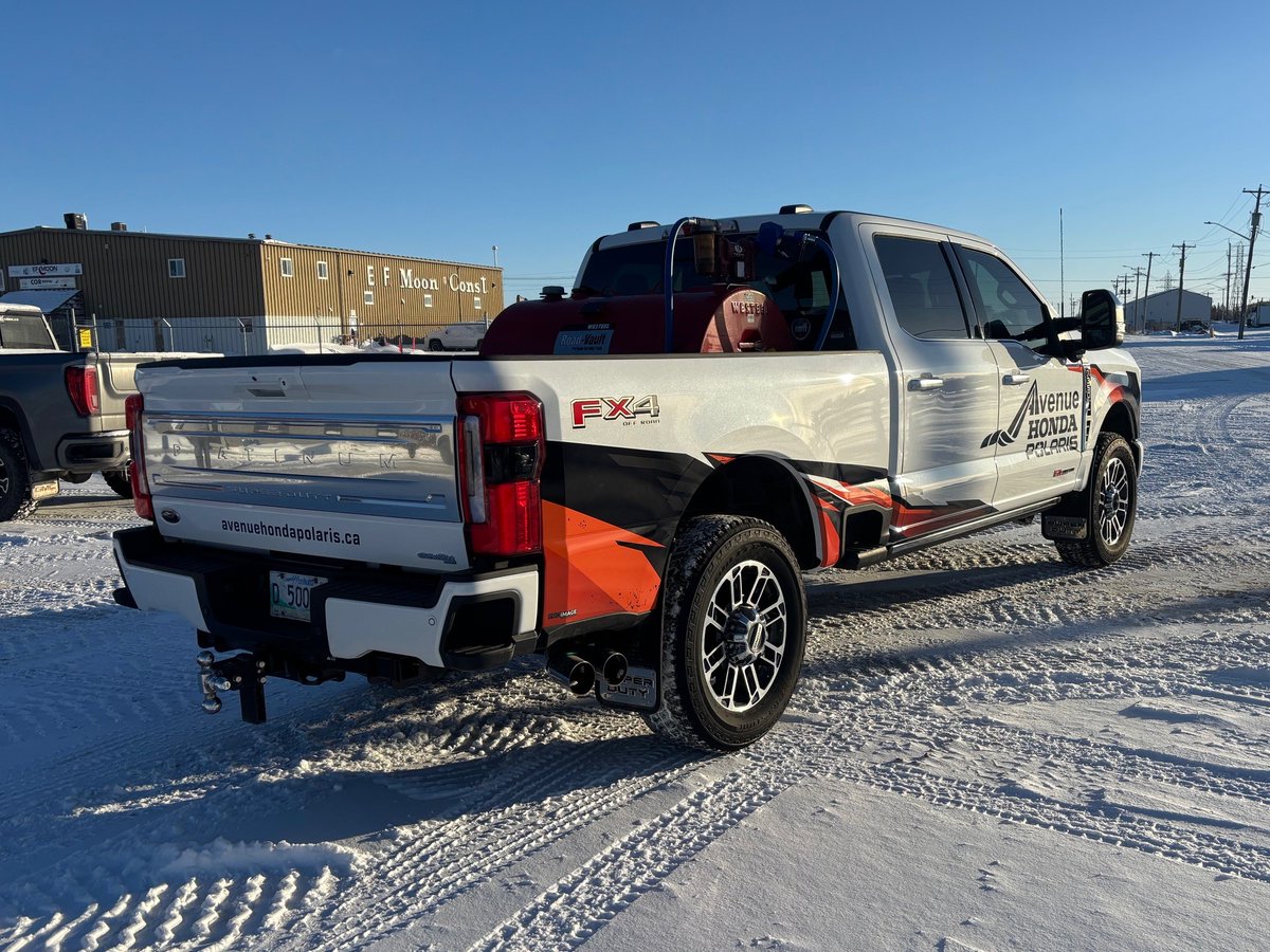 ProimageSigns1's tweet image. Another head-turning wrap added to the @AveHondaPolaris fleet! Bold style meets unbeatable performance. #fleetgraphics #truckwraps