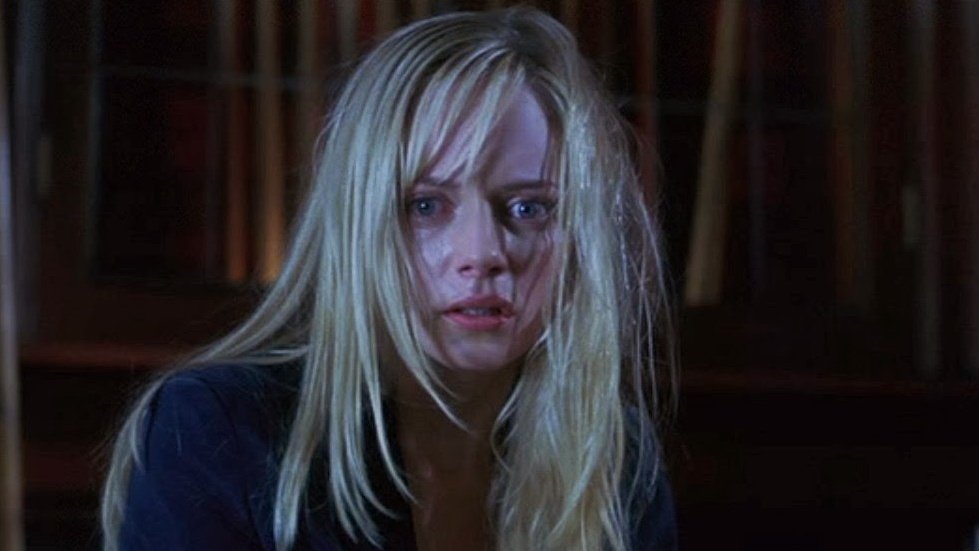 EVILSCRE4M's tweet photo. Valentine was released on this day in 2001. https://t.co/Cm8NJls6oO