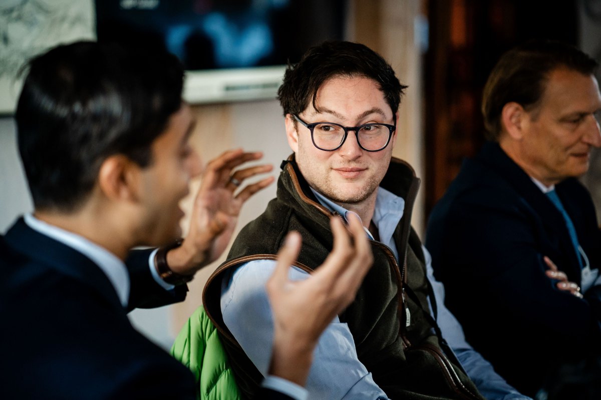 CrusoeAI's tweet image. 🌎 How can we build #resilient #AI infrastructure for tomorrow’s digital economy? 

At #WEF26 in #Davos, Crusoe hosted two events with @GoalsHouse, exploring energy, workforce, and tech solutions shaping the future of AI. 

Check it out 📸: