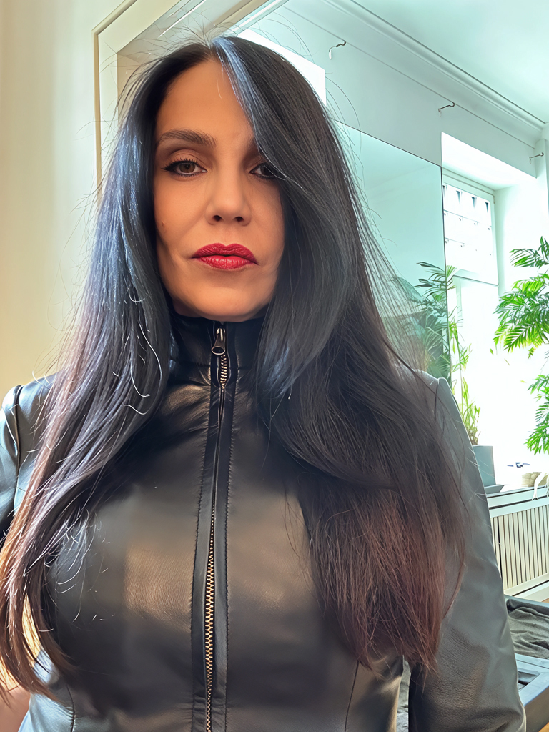 Madame Kyra tweet media