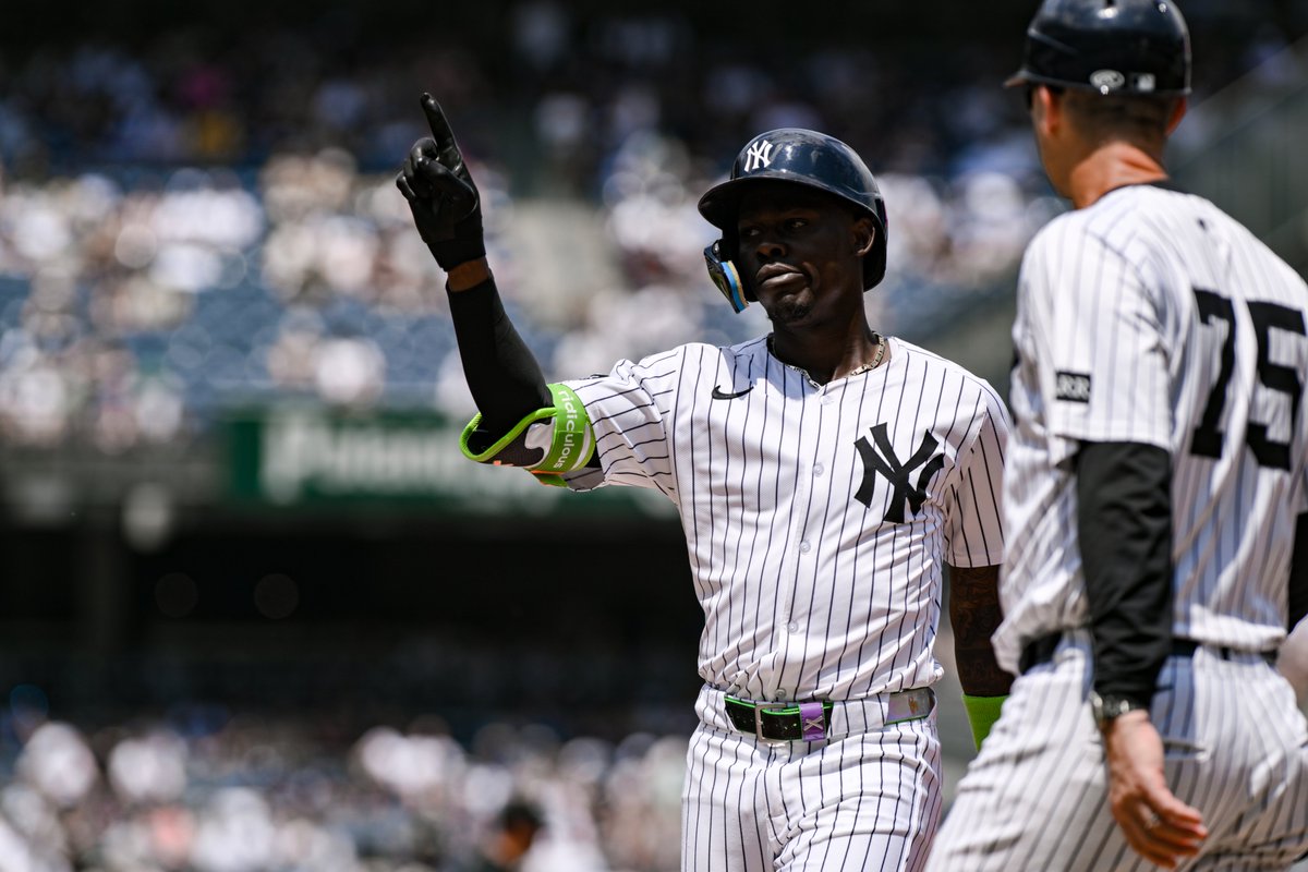 Fireside Yankees tweet media