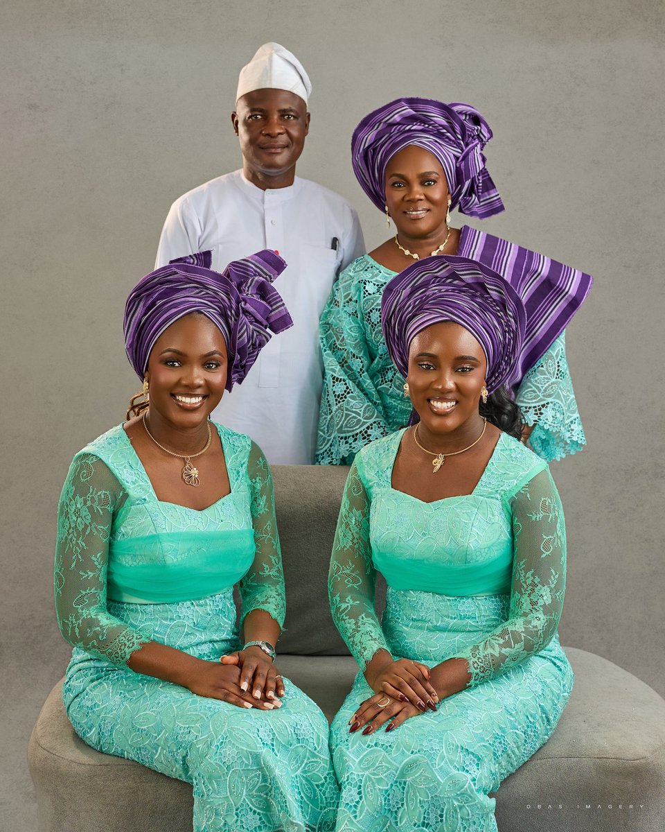 Obas_imagery's tweet photo. The Adeyemo family ❤️♾️

Photographed by “Obas imagery” https://t.co/nOToXZ6c8m