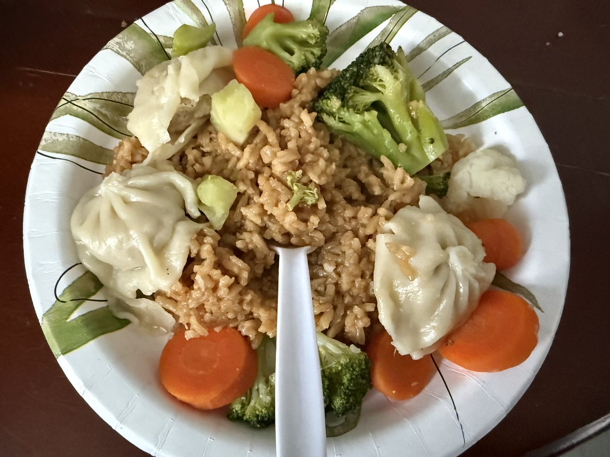 MarcusSilverFur's tweet photo. I made food 😋 https://t.co/qmYhZjhcG9