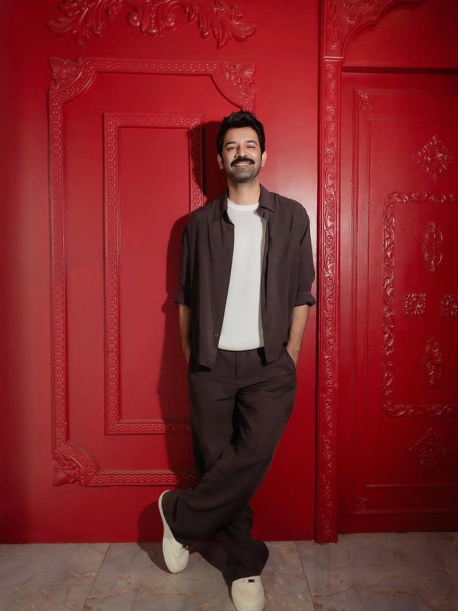 Ageing??? No. He’s upgrading with interest
#BarunSobti