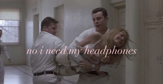 Out Of Context Animals (@animalscontexts) on Twitter photo 