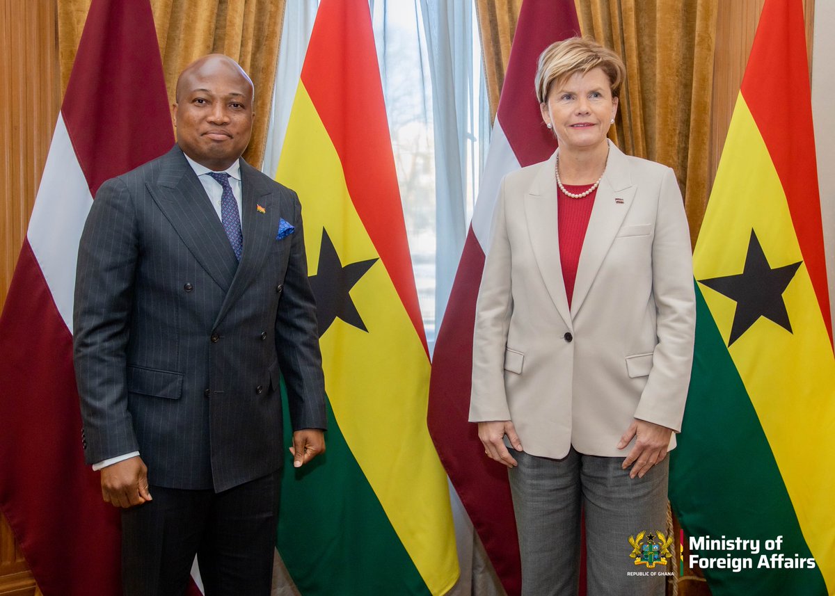 S_OkudzetoAblak's tweet photo. https://t.co/pjrf6A6DLv