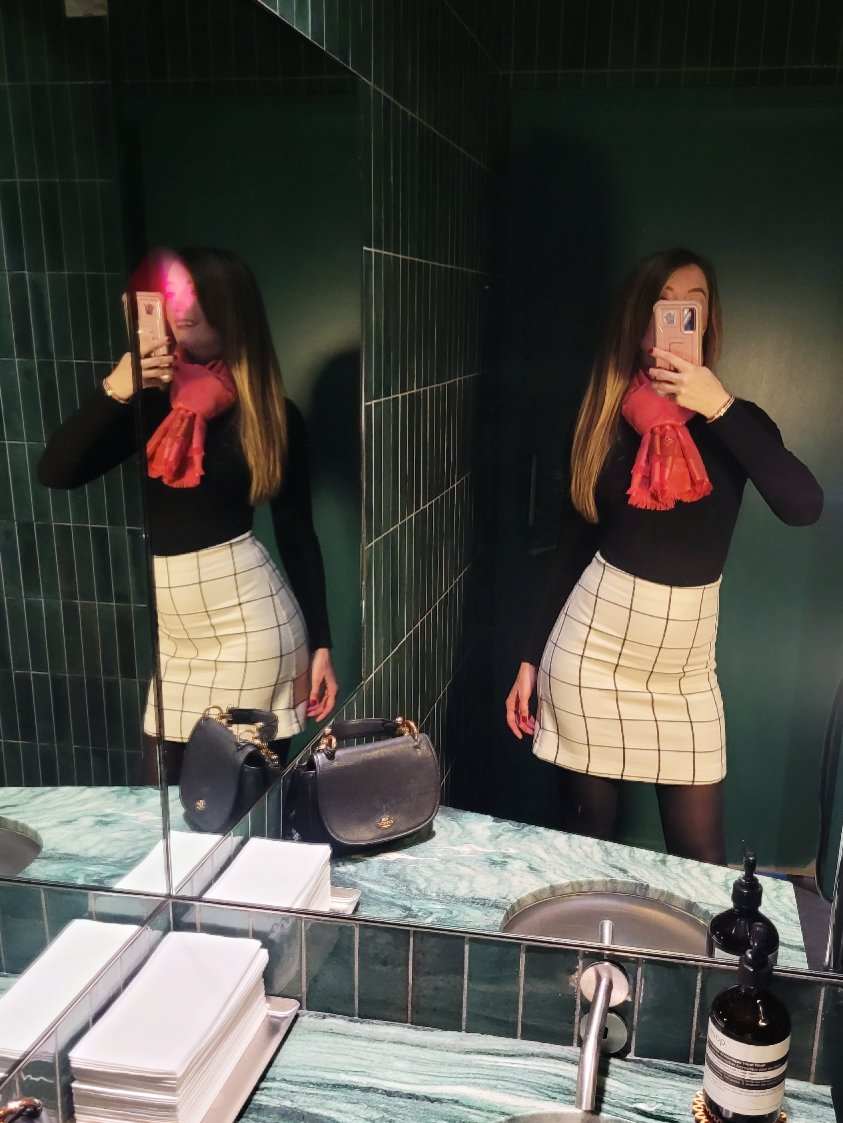 Juliet Sinclair ♡ tweet media