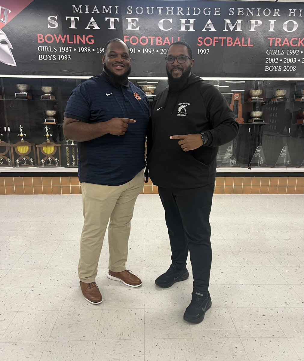 Pierre Senatus tweet media