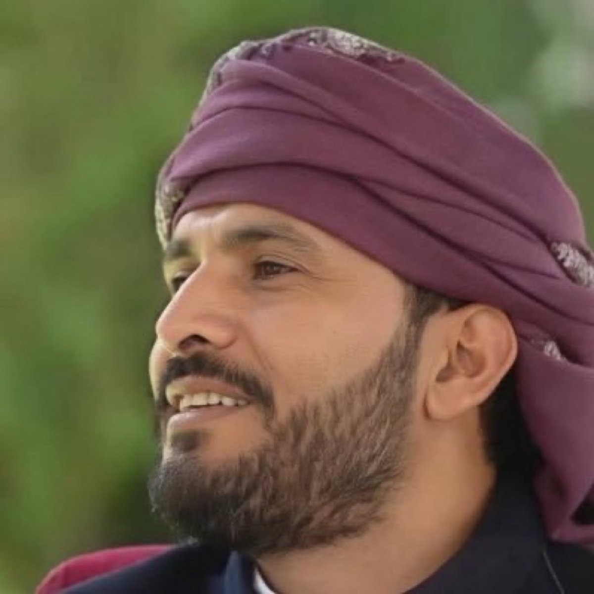 الجرموزي إبيستن اليمن
ماسك ع عبده ميرندا سيديهات