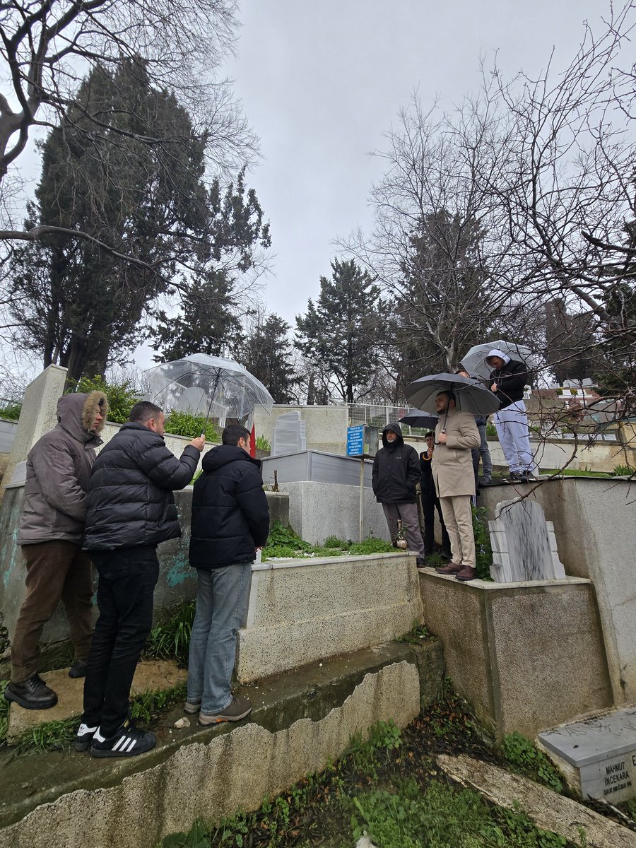 soneribic's tweet photo. Büyük Osmanlı Derneğimize 02.02.2016 Tarihinde Hain Kahpe pkk Terör Örgütü Tarafından Yapılan Saldırı Sonucu Şehit Olan İsmail Bayram Kardeşimizi Sene-i Devriyesinde Duâlarımızla Yâd Ettik Bir Kez Daha Söylüyoruz !!
(NE ALLAH DAVASI ÖLECEK NEDE İSMAİLLER BİTECEK) https://t.co/trLJG24KCJ
