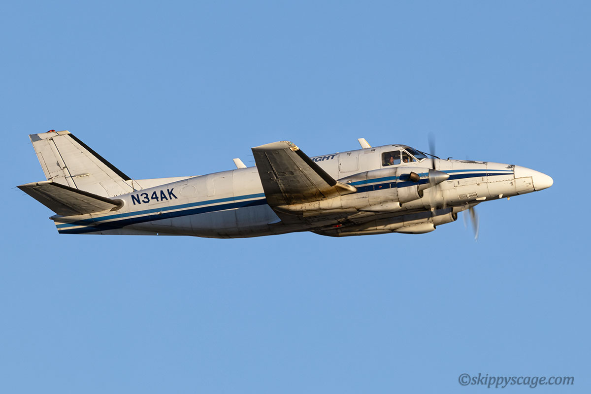 Ameriflight's tweet image. Phil says winter's extended? Good thing our flights don’t need groundhog approval. ❄️📦✈️

📍: ONT
📸: skippyscage photography

#groundhogday