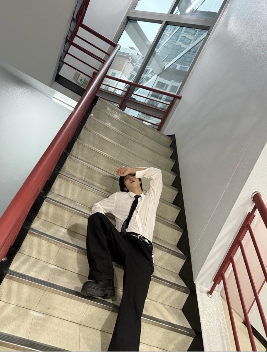 favorite genre: jisung pics taken by changbin