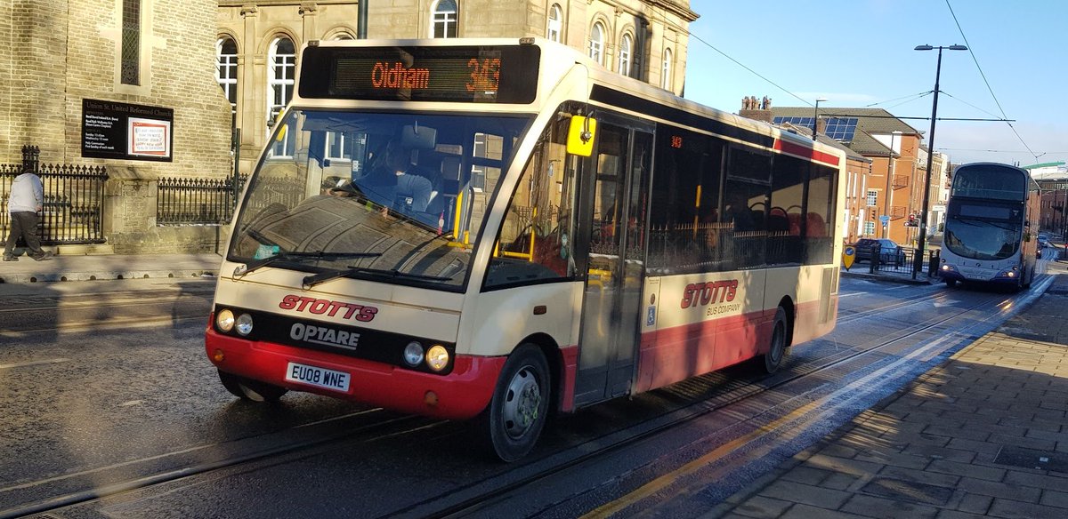 WC2512's tweet photo. On this day 7 years ago: 02/02/2019

Buses still serving Lord St/Yorkshire St in Oldham..
SN12 AET now down in Essex! EU08 WNE made its last journey in October 2024 😓

#FirstManchester @BusesOldham https://t.co/AX5SAwZika