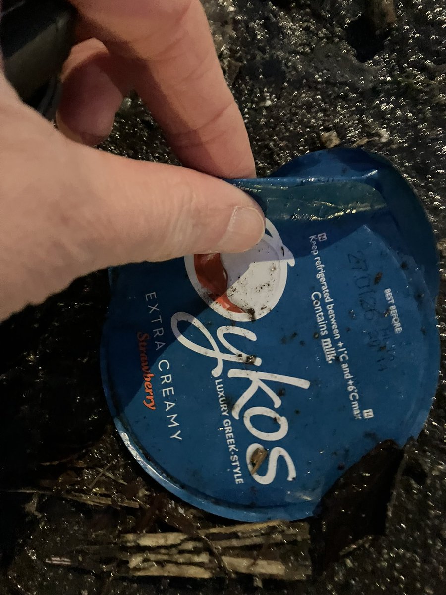 @_pickuplitter tweet media