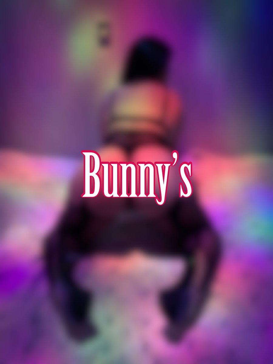 Bunnys 🐰 🍑 tweet media