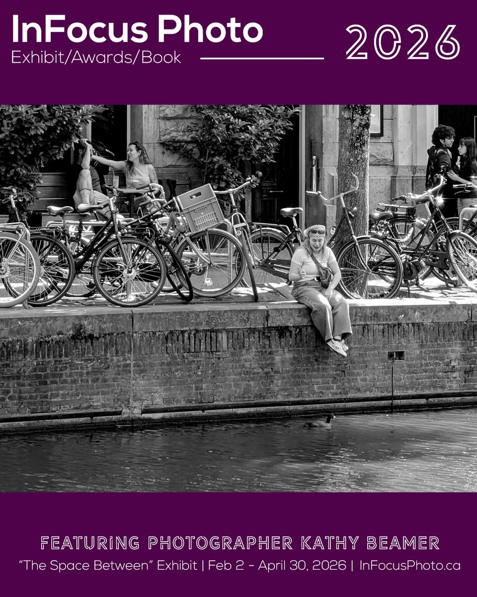 InfocusPhotoCAN's tweet image. Kathy Beamer bringing us a moment of reflection 🚲 🚲 

Just one of many such moments at the 2026 InFocus Photo exhibit, all speaking to the theme: The Space Between 📸 

#TheSpaceBetween #PhotoFeature #2026InFocusPhoto