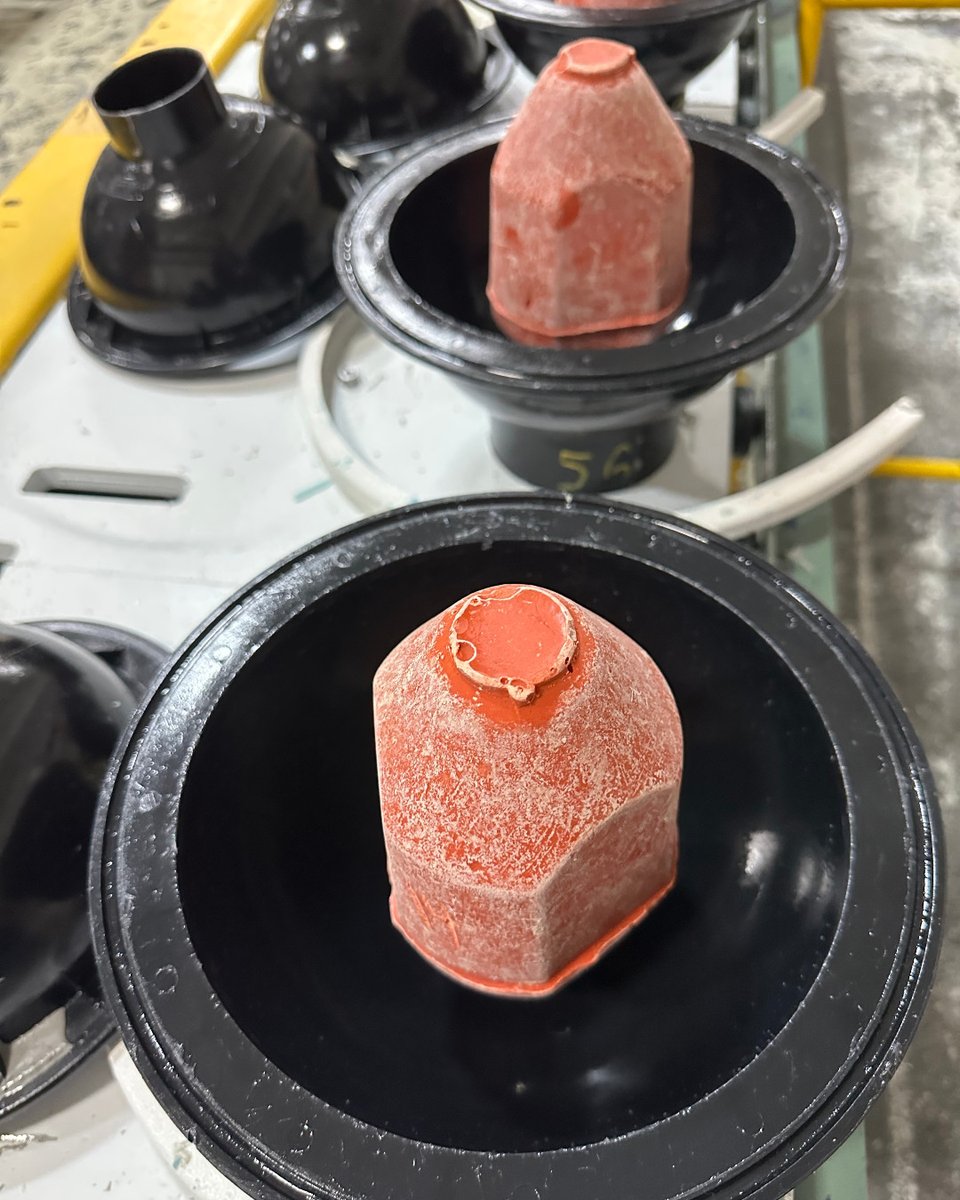 #𝐇𝐚𝐦𝐦𝐞𝐫𝐁𝐨𝐰𝐥𝐢𝐧𝐠 tweet media