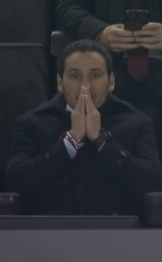 OliverR22779925's tweet image. Tú lo que eres es un hijo de puta que te has cargado el club d mi vida pedazo de bastardo eres una maricona q tienes q salir x Sevilla cn guardaespaldas pedazo d perro.BASTARDO,HIJO DE PUTA Y MERCENARIO.