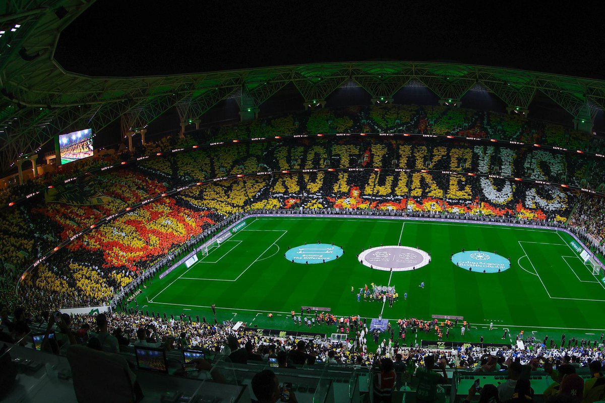 من المفترض ردة الفعل الجماهيرية تكون كبيرة جداً ضد الغرافة يوم 10 فبراير ويكون للمدرج ردة فعل للتاريخ بالحضور وليعلم الجميع بأن النادي خلفه رجال ولا يتجرأ اي مسؤول ان يفكر بأن جدار النادي قصير وسهل تجاوزه 

يوم 10 نبغاه يوم للتاريخ والبداية من الكورفا !

<a href="/CURVAGOLD/">CURVA GOLD</a> 
💪🏻🗣️🔥