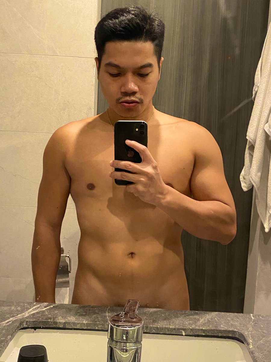 Daddyjunie93's tweet image. Tara?