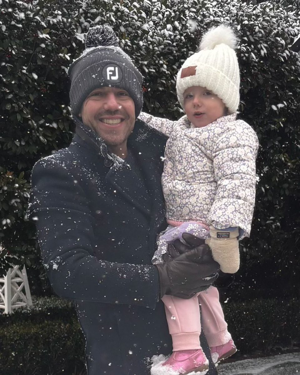 BergerLawSC's tweet photo. Snow days in Columbia don’t come around often, so our team made the most of it! ❄️

Swipe through to see how we spent the weekend making winter memories with friends and family. https://t.co/m9FCysy1ir