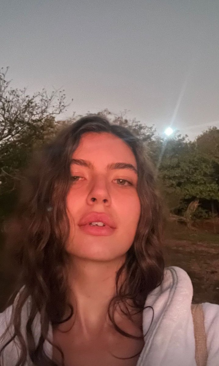 passocka_'s tweet photo. essa boca beijar mulheres só prova que Deus existe. https://t.co/2iLKANnniB