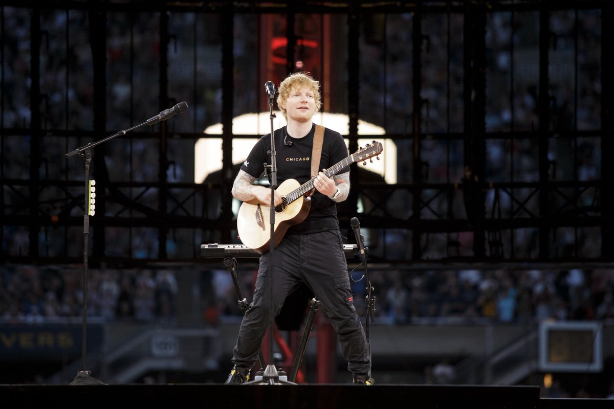 Soldier Field tweet media