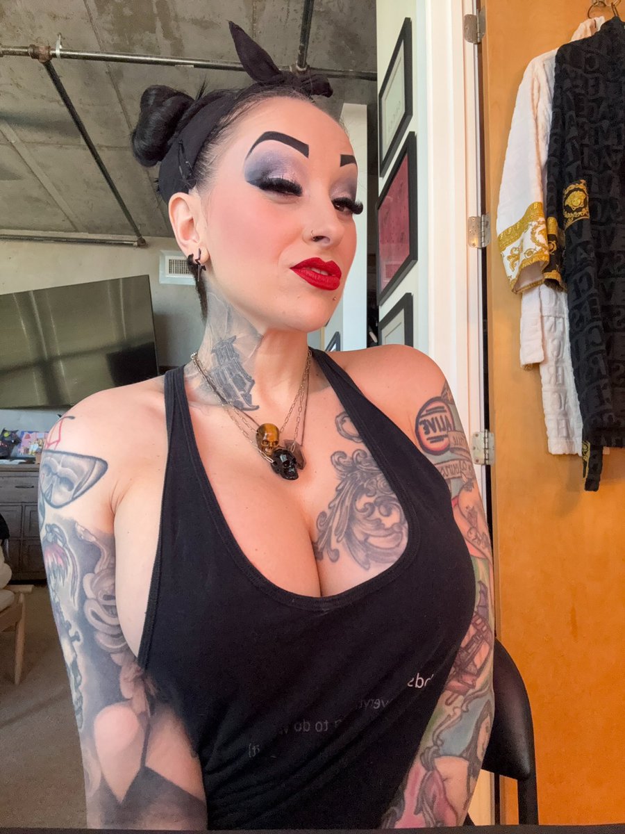 Satanatrix tweet media