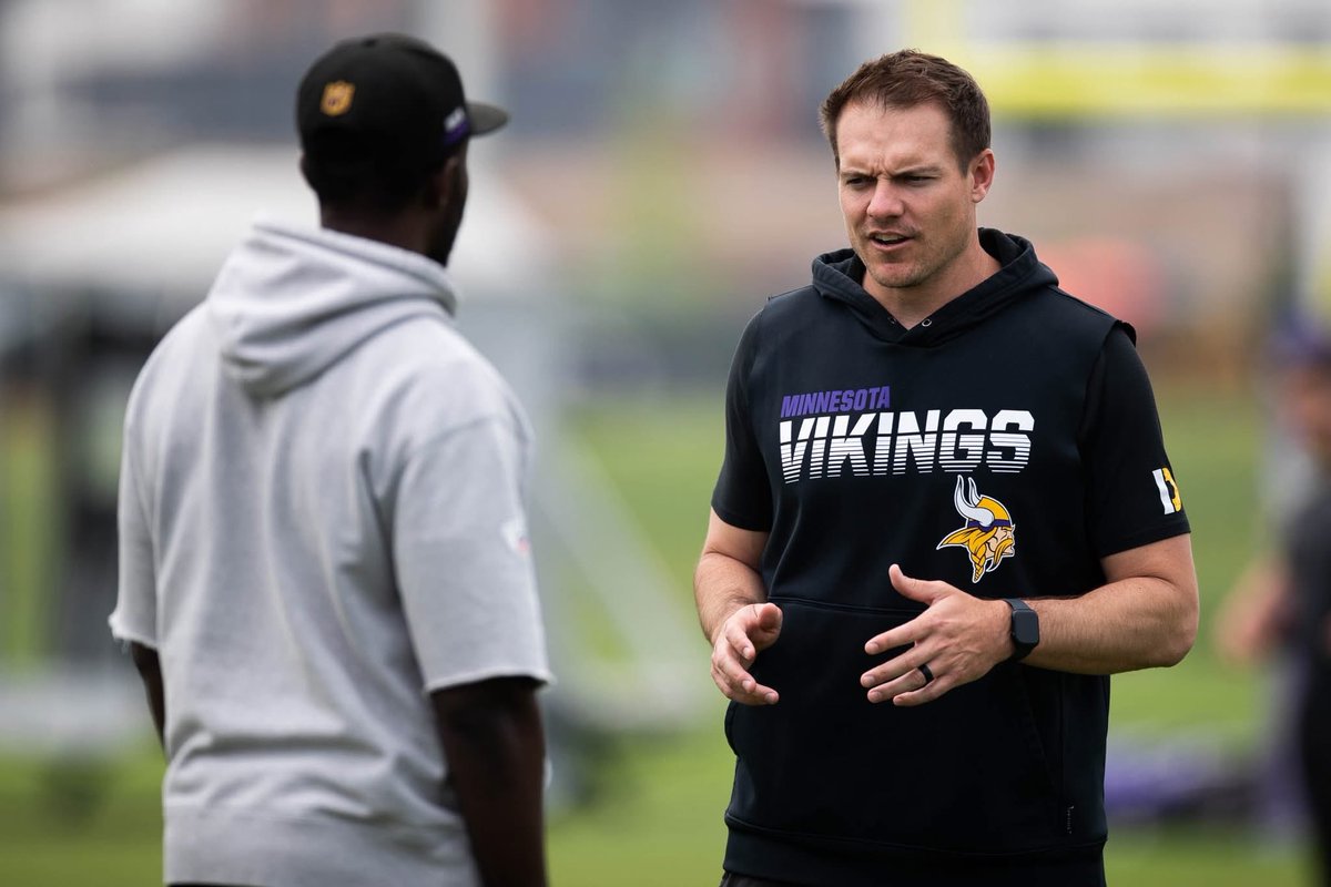 VikingzFanPage tweet media