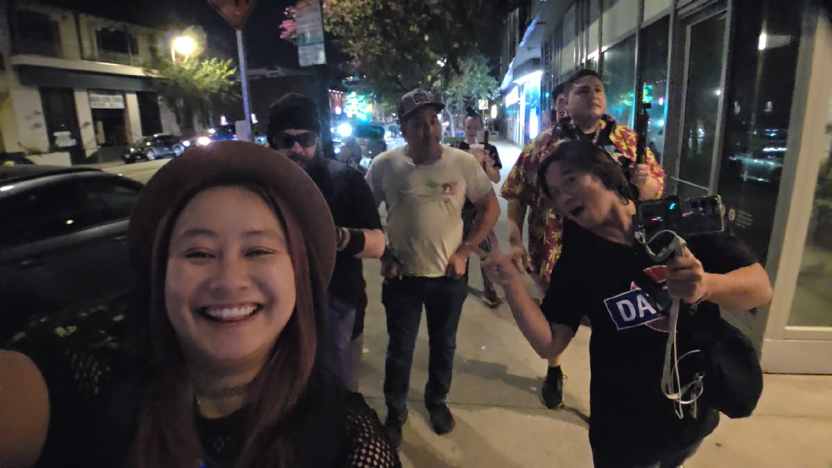 MerdreaStar's tweet photo. What a fun day in #Chinatown with all the homies!

@ItsRelay @Subbietv @Kozybean @kioplaysLIVE /Scentless_Appre ntise /Ulumaika &amp; /VictoriousWonton

#IRL https://t.co/ulNJFS7YyU