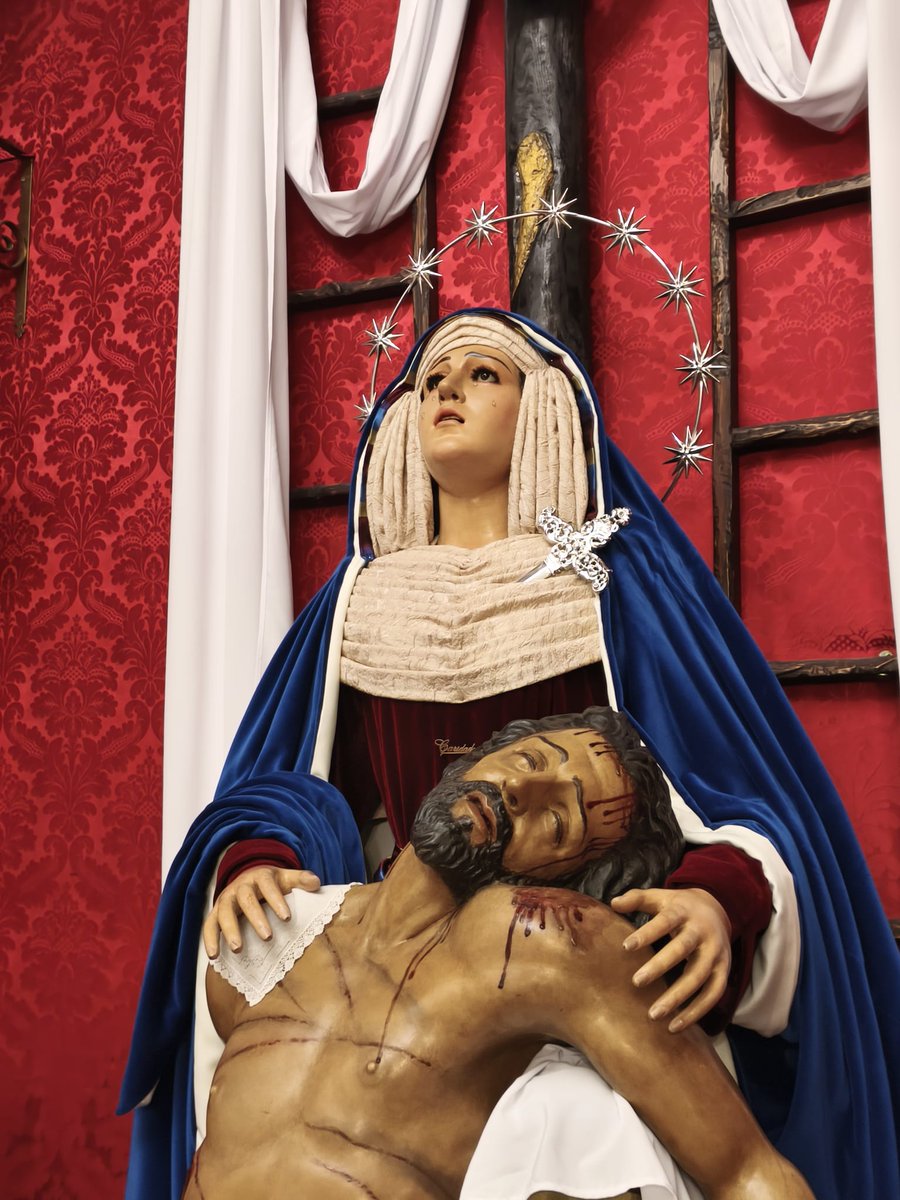 Alex27Sep's tweet image. La Santísima Virgen de la Caridad de la Hermandad de la Caridad de San Fernando, vestida de hebrea.