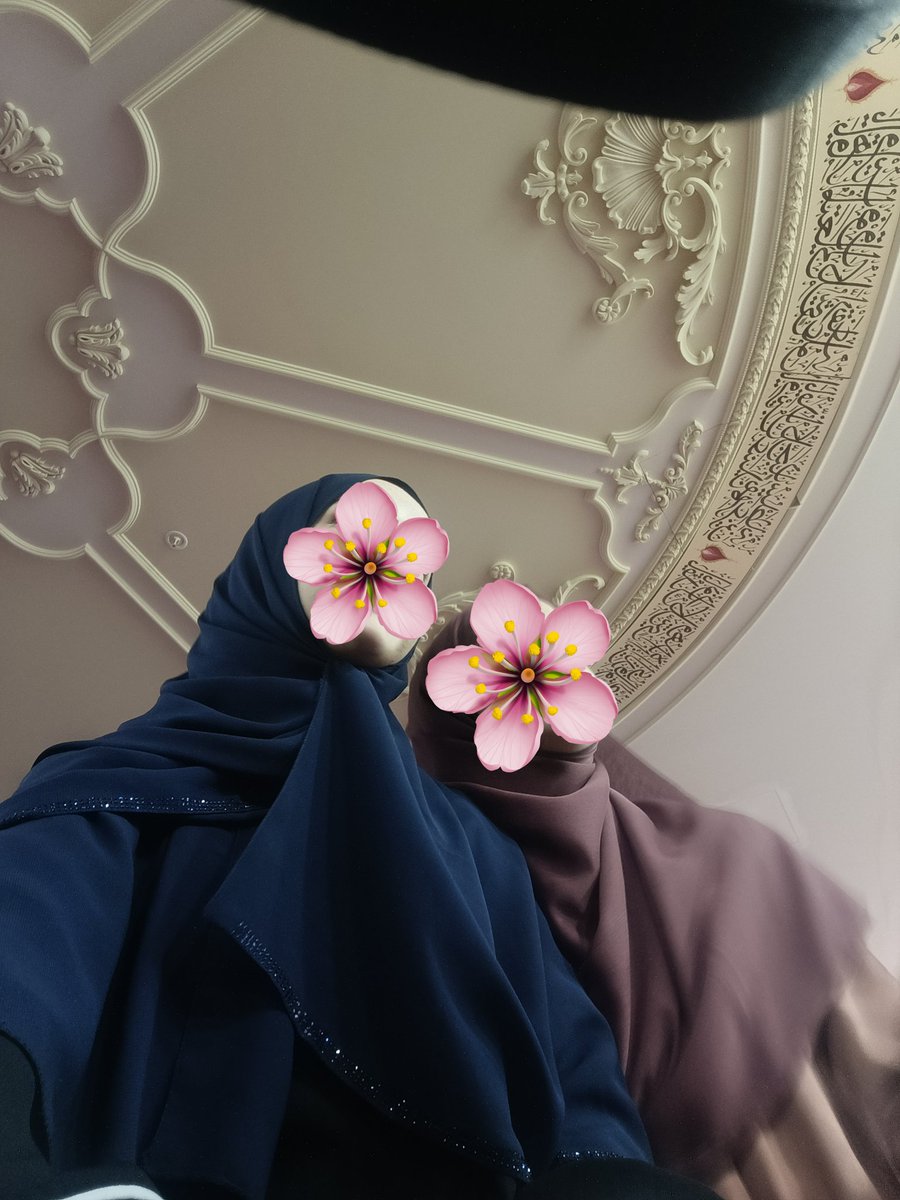 İbadetin gizlisi makbuldür. Hayder hanımlar bölümü 2.kat