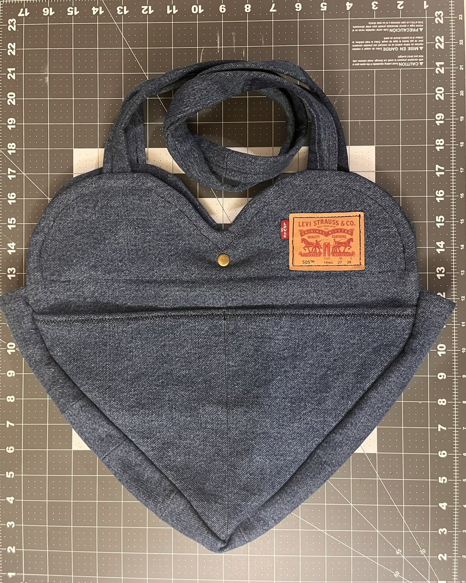 latinobonito98's tweet photo. Bags currently available 🤭😍 https://t.co/A2y9l8QybP