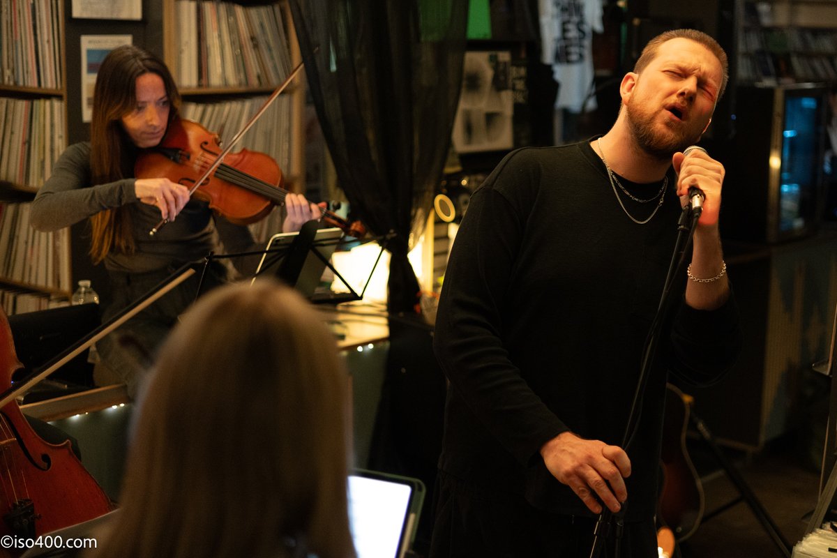 iso400 Mike tweet media