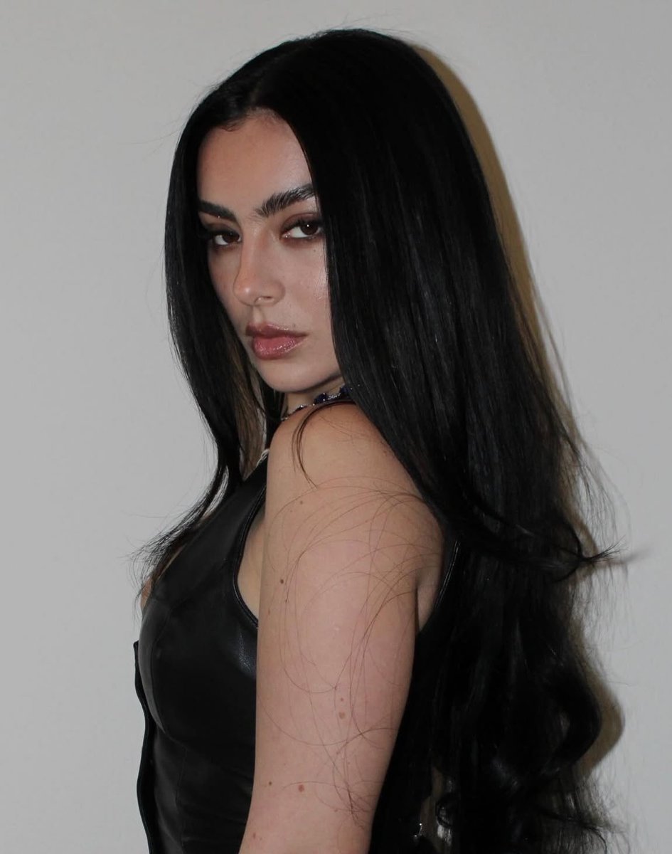 siegfriedkjs's tweet image. this is insane