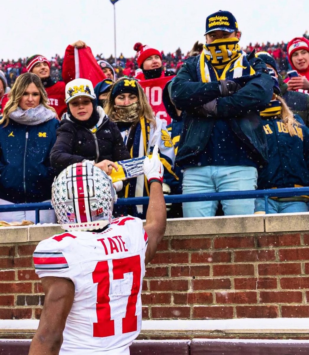 Blake (@ryandayruinedme) on Twitter photo 