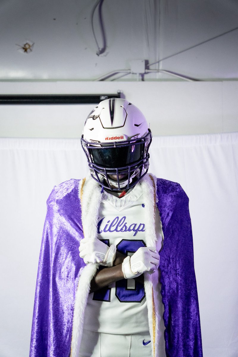 kerny10K's tweet photo. All praise to the most high! 
#FliptheM #Committed 
@Coach_Lech @CoachTMar @CoachZug @WSJ_RamsFB https://t.co/CBZXB0kaBu