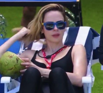 MundinCapetinha's tweet photo. O Edilson Capetinha:

“Se a Sol tivesse colocado a casa inteira no Tá Com Nada, a reação de muitas pessoas que estão apoiando a Ana Paula seria outra.” #BBB26 #RedeBBB https://t.co/ryIyZKpJp1