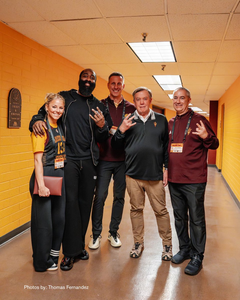 Michael Crow tweet media