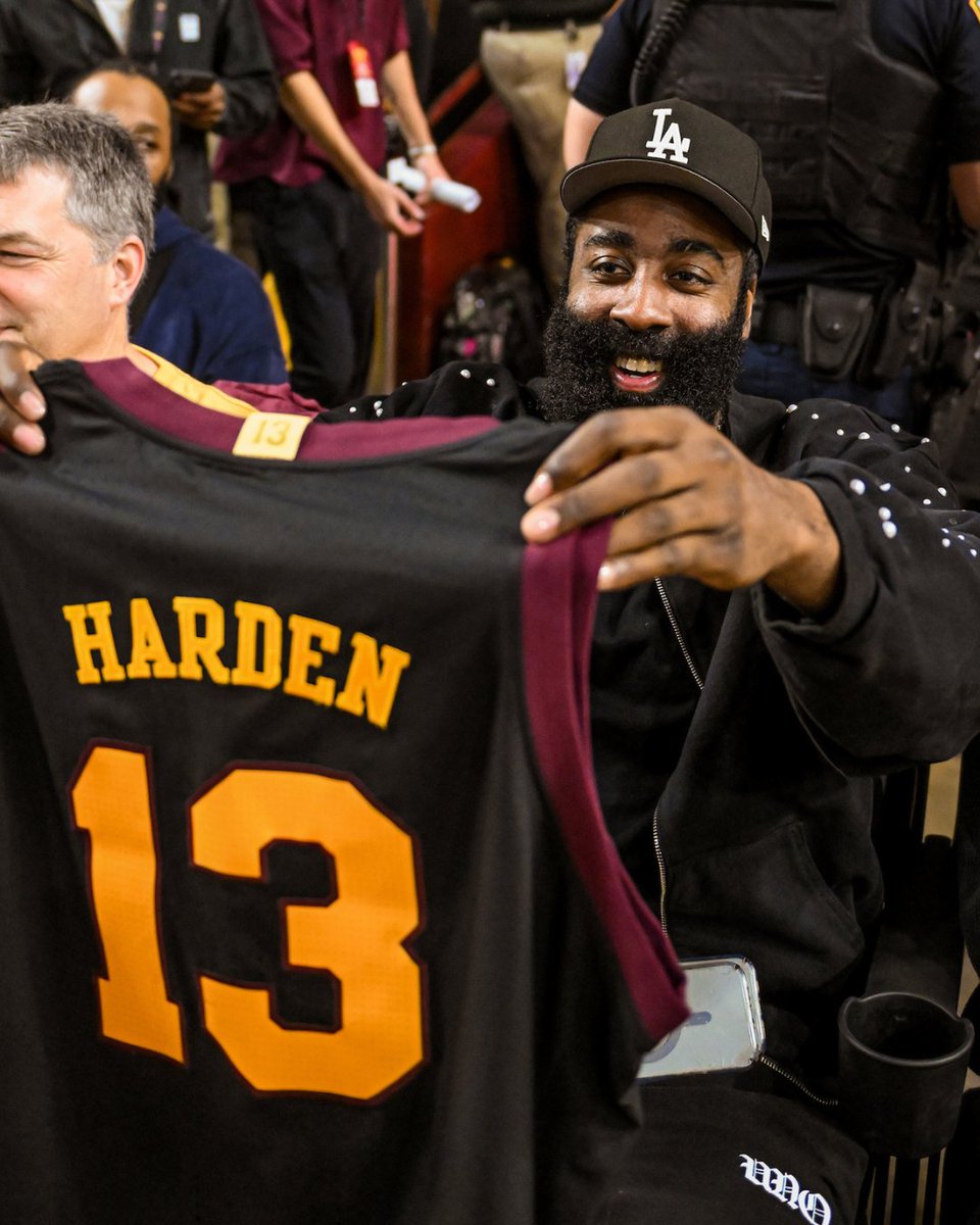 Michael Crow tweet media