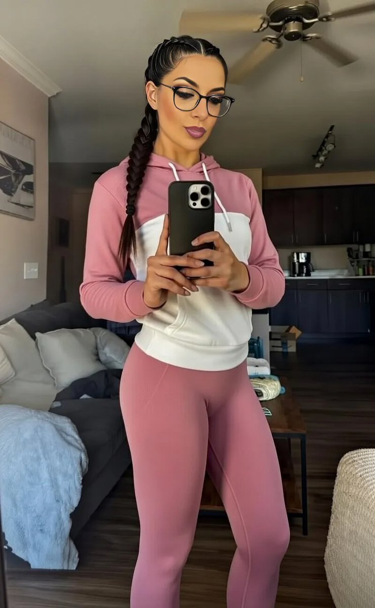 BrandyJean tweet media