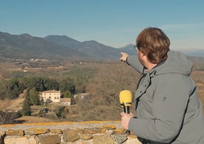 jccalbet's tweet image. Sensacional #ElForaster3Cat d’avui a Brunyola. Dels millors que recordo. Sembla mentida com es pot fer un programa només amb històries de gent anònima, que tant aviat et fan plorar de riure com plorar d’emoció en poca estona de diferència.
Que ben trobat!
Bravo @QuimMasferrer