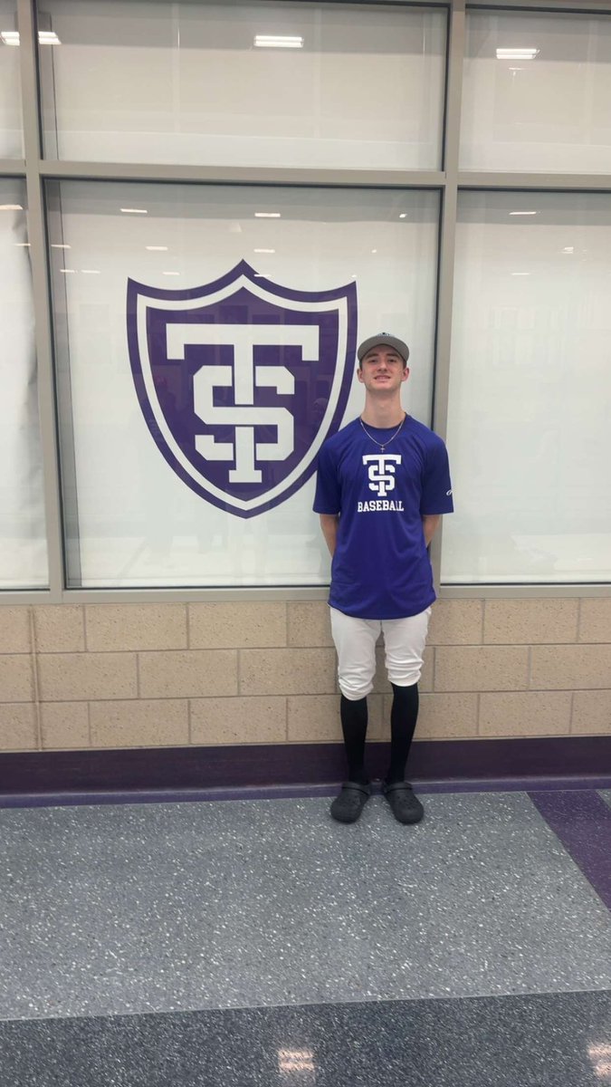 Big thank you to <a href="/TommieBase/">St. Thomas Baseball</a> for a great camp this past weekend. Thank you to the coaches and players for getting to know me and showing and teaching me about the school!